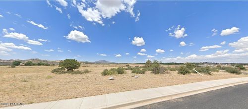 3020 Centerpointe East Dr, Prescott, AZ, 86301-8511 | Card Image