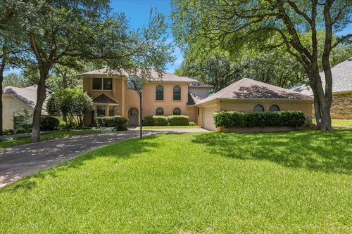 833 Kingston Dr, Mansfield, TX, 76063-2658 | Card Image