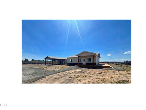57120 Arrowhead Loop, Christmas Valley, OR, 97641-2210 | Card Image