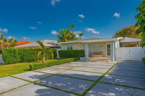 6432 Sw 33rd St, Miami, FL, 33155-3952 | Card Image