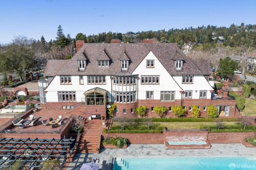 62 Farragut Ave, Piedmont, CA, 94610-1256 | Card Image