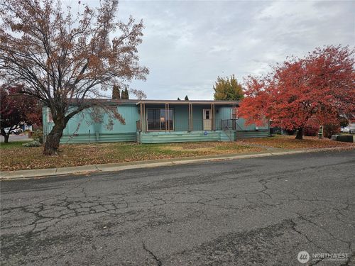 923 Ne Belroy St, College Place, WA, 99324-2018 | Card Image