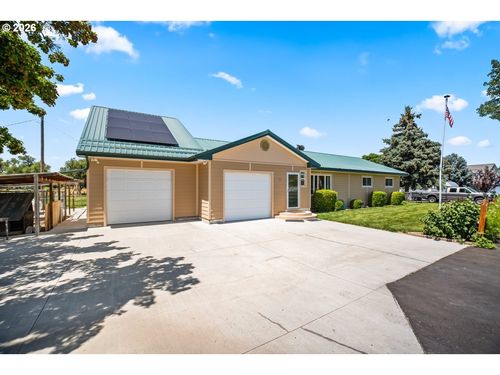 350 Snowmoody Way, Ontario, OR, 97914-8422 | Card Image