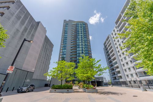 205-5740 Yonge St, North York, ON, M2M0B1 | Card Image