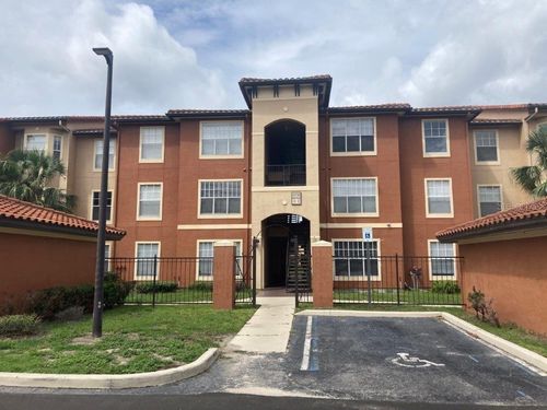 apt-307-5530 Metrowest Blvd, Orlando, FL, 32811-2443 | Card Image