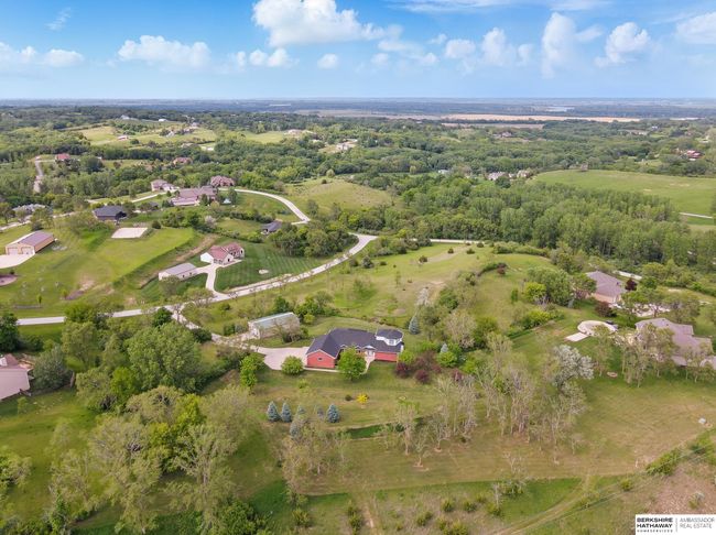 7881 Wisteria Way, House other with 5 bedrooms, 3 bathrooms and 3 parking in Fort Calhoun NE | Image 52