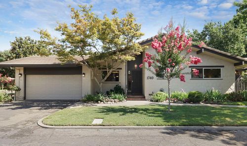 1740 Le Bec Court, Lodi, CA, 95240 | Card Image