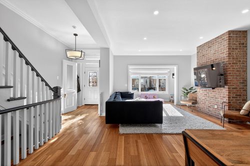 100 Charles St, Jersey City, NJ, 07307-3538 | Card Image