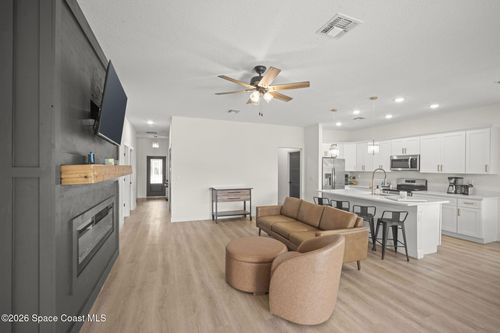 8336 100th Ave, Vero Beach, FL, 32967 | Card Image