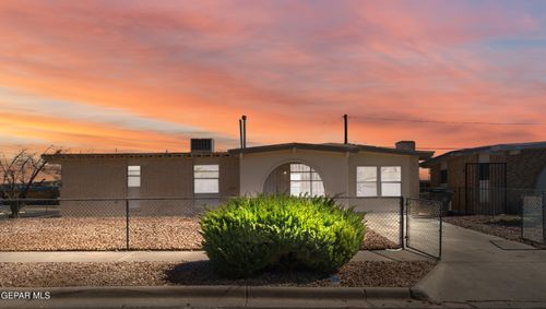 10466 Triumph Dr, El Paso, TX, 79924-2332 | Card Image