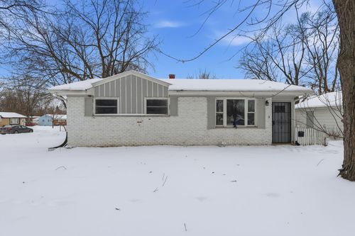 3924 Wedgewood Dr, Lansing, MI, 48911-2145 | Card Image