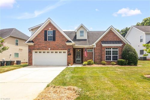 5399 Dobson Rd, Greensboro, NC, 27410-5381 | Card Image