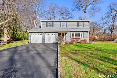 33 Purdy Rd E, Norwalk, CT, 06850-1526 | Card Image