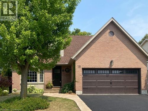18 Alona Ave, Cambridge, ON, N3C3Y5 | Card Image
