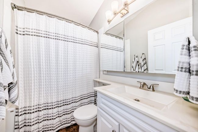 207 Deerview Way Se, Townhouse with 3 bedrooms, 2 bathrooms and 1 parking in Calgary AB | Image 22