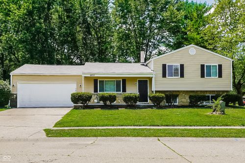 6815 Turnberry Way, Indianapolis, IN, 46237-9651 | Card Image