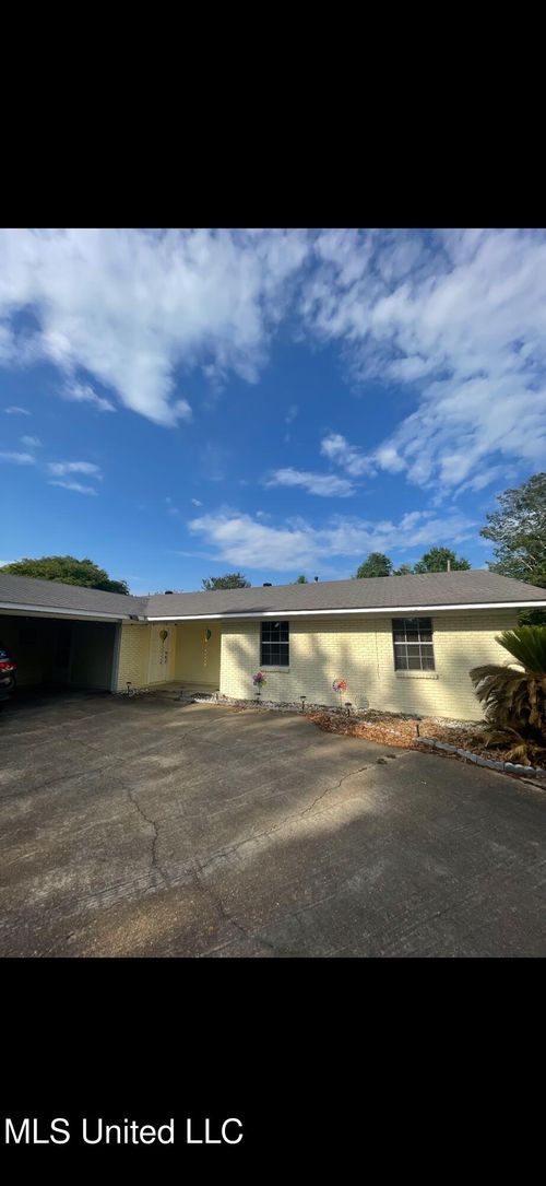 2059 Viking Street, Vidalia, LA, 71373 | Card Image