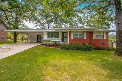 6604 Corsica Dr, North Little Rock, AR, 72116-5205 | Card Image