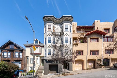 2-1030 Clayton St, San Francisco, CA, 94117-4415 | Card Image