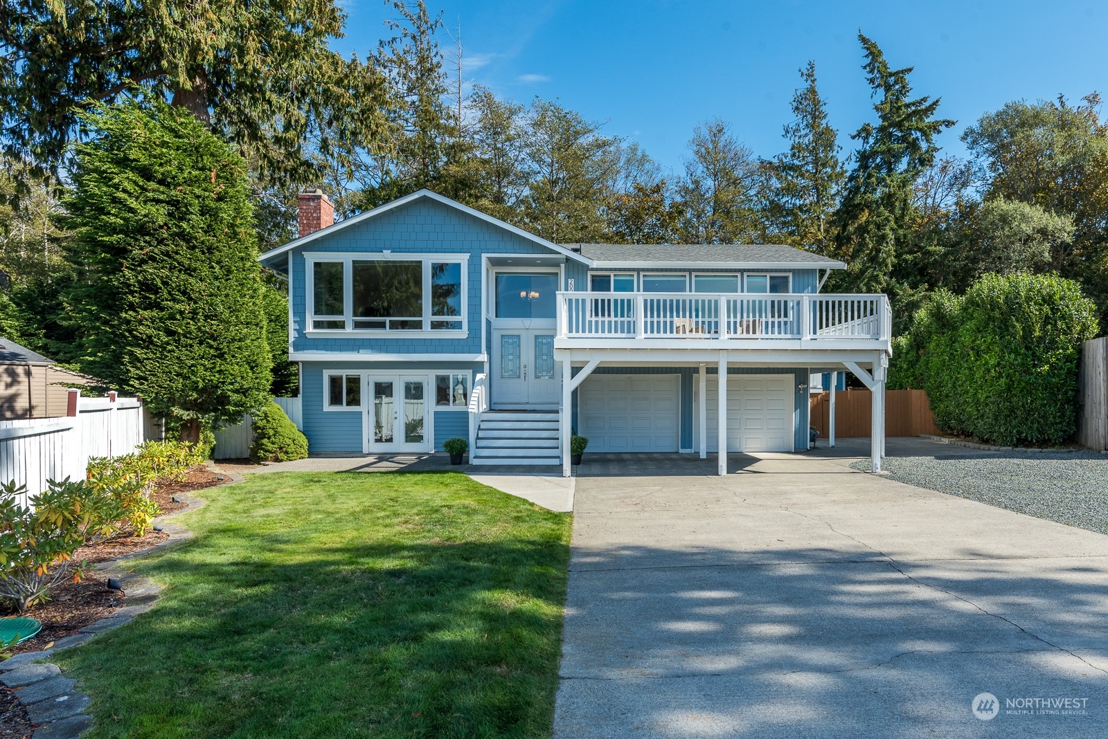 Piper Cir, Anacortes, WA 98221