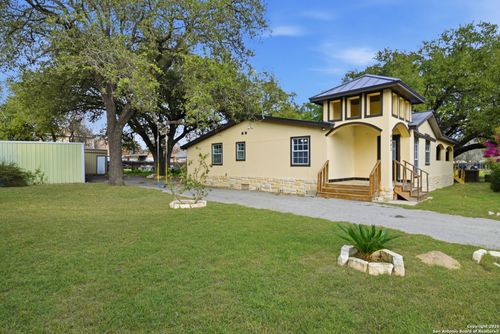 4443 Palace, Von Ormy, TX, 78073-5355 | Card Image