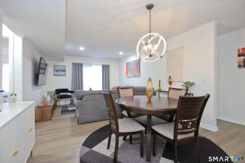 unit-b3-1 Concorde Way, Windsor Locks, CT, 06096-1537 | Card Image