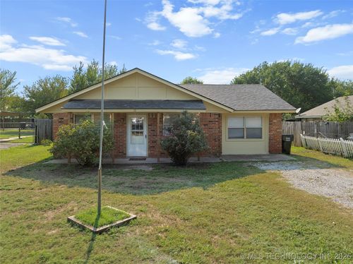 17 2nd St, Wilson, OK, 73463-2473 | Card Image