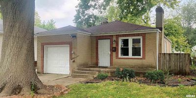 2322 S 9 Th Street, House other with 2 bedrooms, 1 bathrooms and null parking in Springfield IL | Image 2