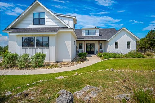 340 Warbler Dr, Spring Branch, TX, 78070-5064 | Card Image