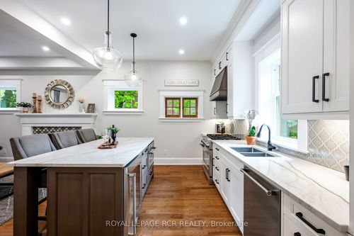 56 Mill St, Orangeville, ON, L9W2M7 | Card Image