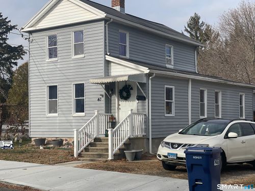 40 Grove St, Ansonia, CT, 06401-1753 | Card Image