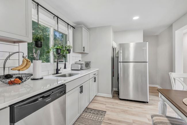 14 N Coe Ln, House other with 3 bedrooms, 2 bathrooms and null parking in Ansonia CT | Image 18