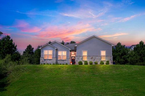 102 Moku Ct, Bastrop, TX, 78602-5455 | Card Image