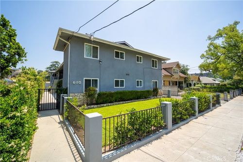 610 N Oakland Ave, Pasadena, CA, 91101-5142 | Card Image