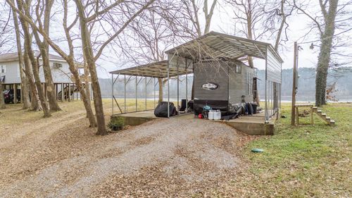 125 Arnold Ln, Savannah, TN, 38372-6501 | Card Image