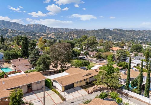 6940 Bellclaire Street, Tujunga, CA, 91042 | Card Image