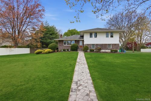 23 Sarina Dr, Commack, NY, 11725-1805 | Card Image