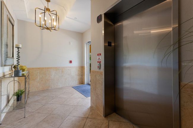UNIT-404 - 6474 Watercrest Way, Condo with 3 bedrooms, 3 bathrooms and null parking in LAKEWOOD RANCH FL | Image 5