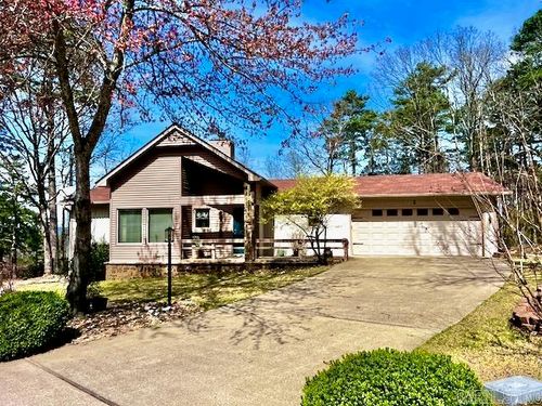 2 Balenciaga Way, Hot Springs Village, AR, 71909-4094 | Card Image