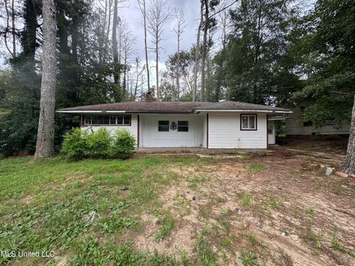 375 Lea Cir, Jackson, MS, 39204-4343 | Card Image