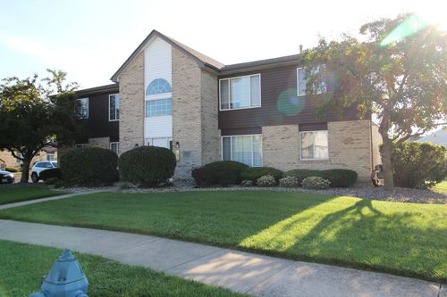 unit-2n-1411 Berta Dr, Crest Hill, IL, 60403-0920 | Card Image