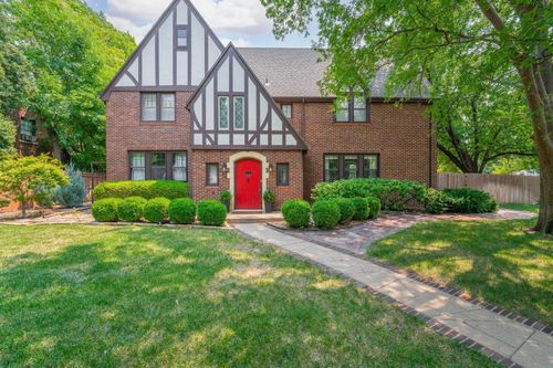 102 N Terrace Dr, Wichita, KS, 67208-3940 | Card Image