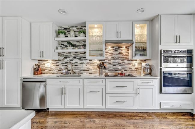 All new appliances | Image 11