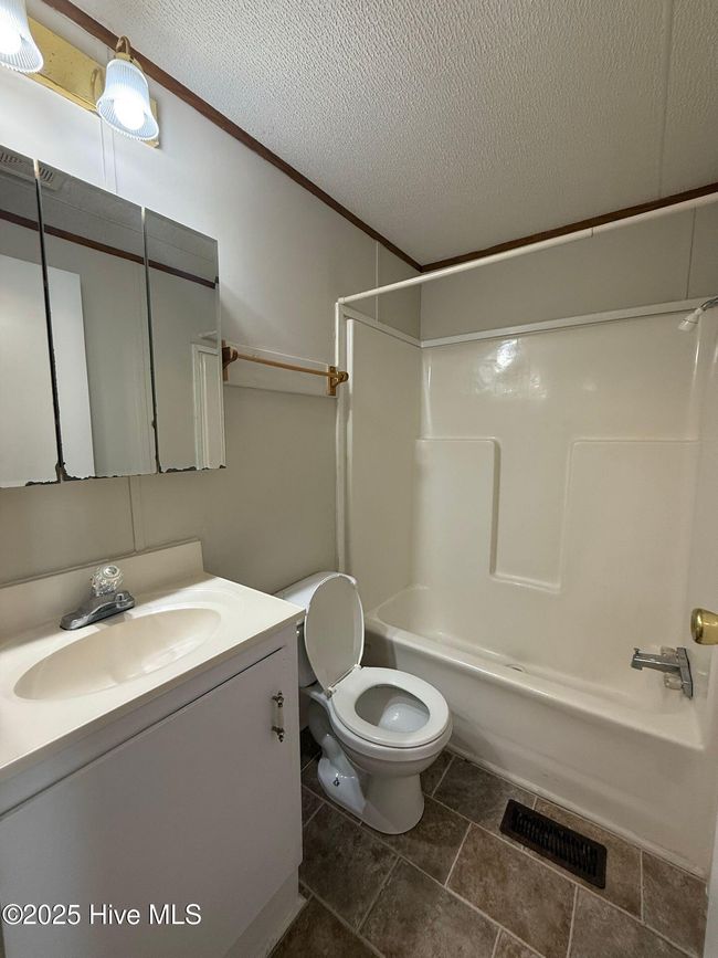 13 - 113 Barbour Rd, House other with 2 bedrooms, 2 bathrooms and null parking in Hubert NC | Image 8