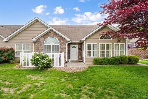 1118 Jefferson Way, Forest, VA, 24551-4582 | Card Image