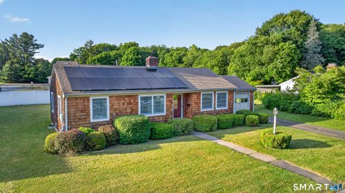 9 Farview Ave, Old Saybrook, CT, 06475-2206 | Card Image
