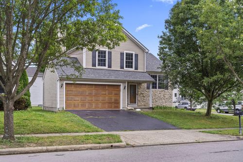800 Bent Oak Dr, Blacklick, OH, 43004-8823 | Card Image
