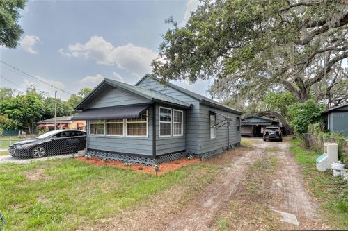 8910 N Ashley St, TAMPA, FL, 33604-1327 | Card Image