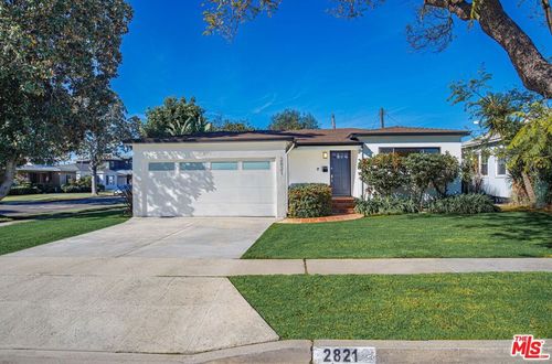 2821 Colby Ave, Los Angeles, CA, 90025-7800 | Card Image
