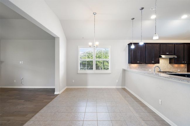 110 N Sage Holw, House other with 3 bedrooms, 2 bathrooms and 5 parking in Dripping Springs TX | Image 17